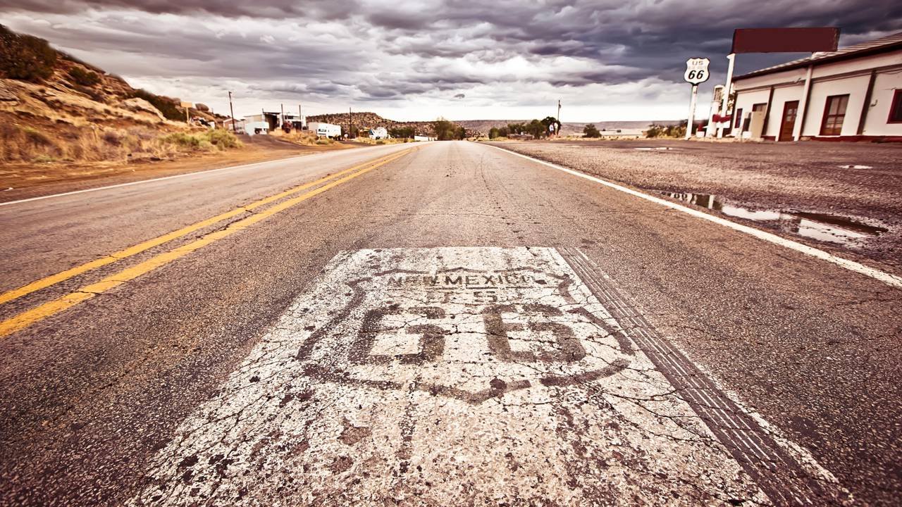 Com quase 4.000 km de extensão cruzando oito estados americanos, a