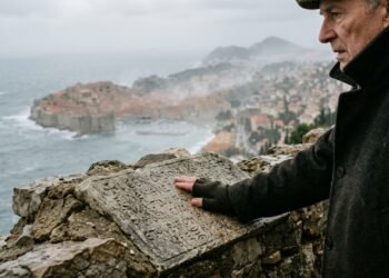 A antiga lenda sobre uma cidade condenada a desaparecer deixou um aviso que atravessou séculos
