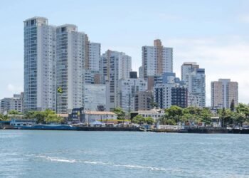 Única cidade praiana entre as 10 melhores do Brasil para morar e também a 2ª melhor para criar filhos, essa cidade com IDH de 0,840 no litoral paulista atraí pelo bem-estar