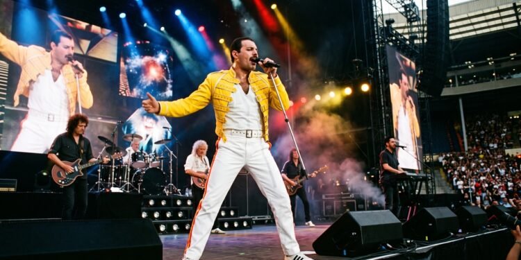 Freddie Mercury deixou uma reflexão sobre fazer diferença: “Se eu puder fazer alguém se sentir bem ou trazer um sorriso, para mim vale a pena” – Alegria, propósito, generosidade e as pequenas marcas que deixamos nas pessoas