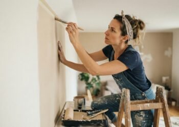 Como pintar um cômodo para um acabamento impecável, segundo especialistas — pesquisadores revelam qual é o passo que evita erros na pintura.
