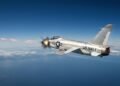 O bizarro acidente aéreo de 1956 em que um piloto de caça supersônico atirou e acabou atingindo o próprio avião em pleno voo