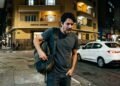 Passageiro de aplicativo esquece celular de R$ 3.500 no banco de trás do carro e motorista exige R$ 200 de taxa para devolver