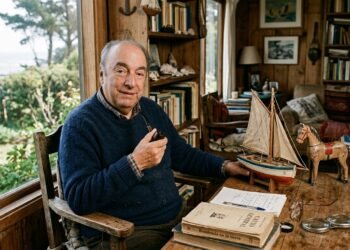 Pablo Neruda, poeta e vencedor do Prêmio Nobel de Literatura: “A criança que não brinca não é criança, mas o homem que não brinca perdeu para sempre a criança que vivia dentro de si.”