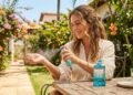 Perfumes nacionais femininos que funcionam bem no calor e não ficam pesados ao longo do dia
