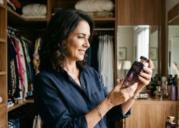 3 perfumes marcantes da Hinode que entregam presença intensa e ajudam a manter o aroma na pele durante horas