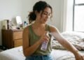 5 body splashes brasileiros para quem quer ficar cheirosa sem usar perfume forte
