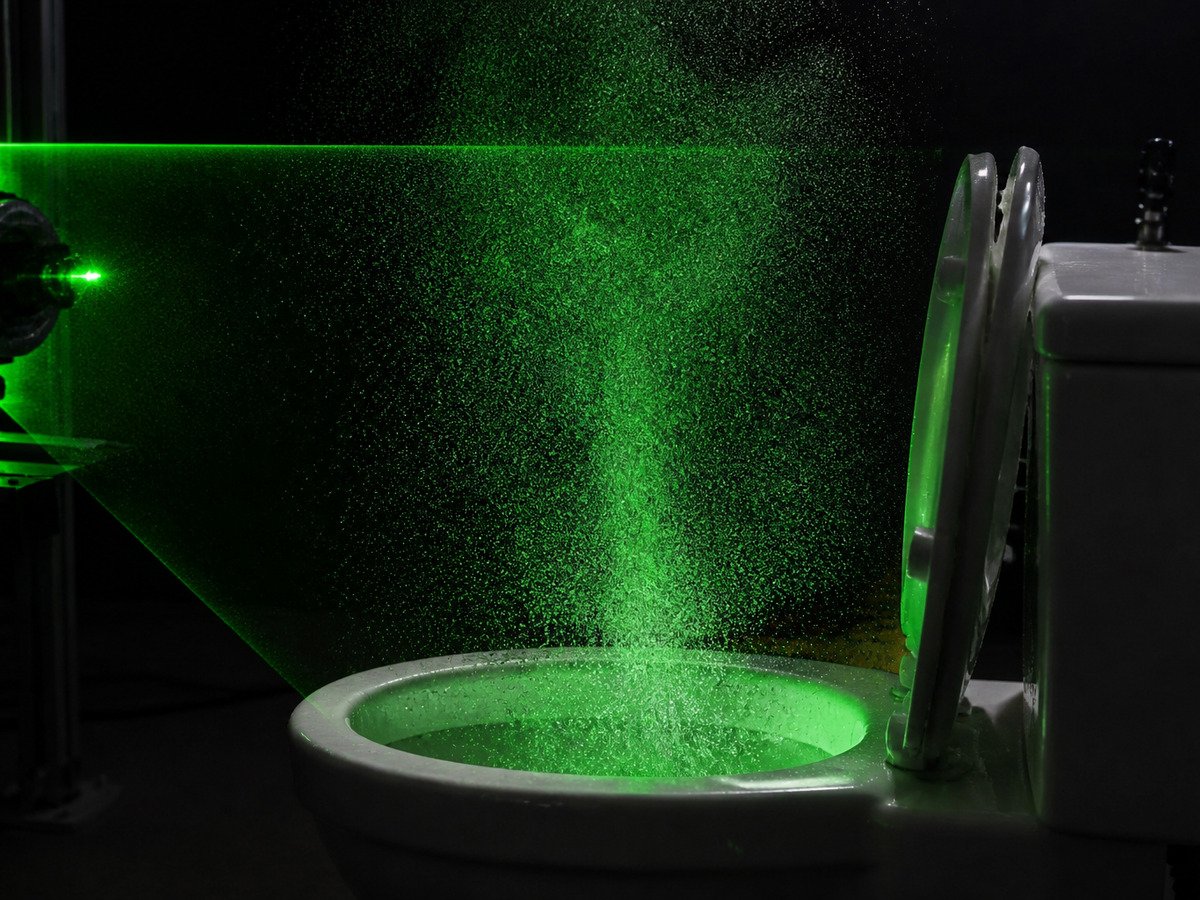 Laser mostrando a nuvem de gotículas que sobe do vaso