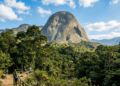 Uma torre de 1887 e uma pedra azul de 1.822 metros que ainda fala pomerano encantam com uma beleza única a uma hora de Vitória