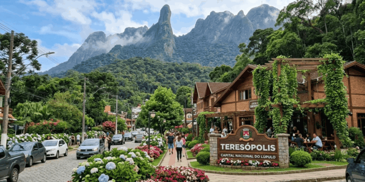 Uma capital da planta que dá amargor à cerveja reúne ruas floridas, montanhas e áreas verdes em um cenário natural que encanta visitantes o ano inteiro