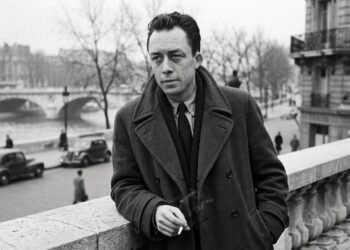 Albert Camus mostrou que uma fase de sofrimento pode esconder algo que continua vivo mesmo quando tudo parece perdido