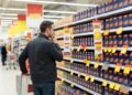 A armadilha do "leve dois e pague menos": o viés psicológico que faz você comprar o que não precisa achando que fez um ótimo negócio