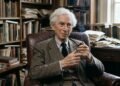 Bertrand Russell, filósofo: “Não tenha medo de ser excêntrico em suas opiniões, pois toda opinião aceita hoje já foi excêntrica um dia.”