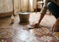 Os pisos desenhados das casas antigas eram produzidos peça por peça: como os ladrilhos hidráulicos se tornaram parte da arquitetura brasileira