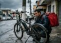 Entregador parcela bicicleta elétrica em 24 vezes e sofre prejuízo