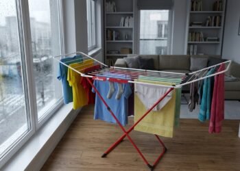 O varal dobrável Vileda, que cabe em qualquer canto, está de volta ao Lidl bem a tempo da chuva e custa menos