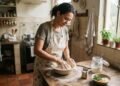 Cozinhar espalha partículas que podem mudar os microrganismos da cozinha