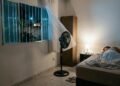 O lugar onde você posiciona o ventilador pode atrapalhar o conforto térmico do quarto: erros comuns na hora de refrescar a casa