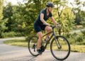 Pedalar durante 40 minutos pode ajudar no emagrecimento e fortalecer as pernas, mas a intensidade do exercício influencia os resultados alcançados
