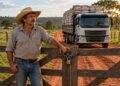 O dono da fazenda pode, em regra, fechar a estrada liberada por gentileza, mas deve verificar se o uso virou servidão