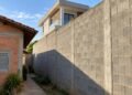 Muro de 4,5 metros na divisa pode ser regular ou não, conforme as regras de altura de cada cidade