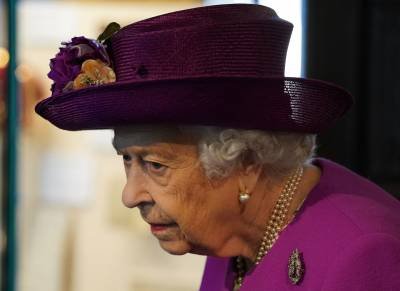 Rainha Elizabeth II não comparecerá a uma cerimônia por motivos de saúde
