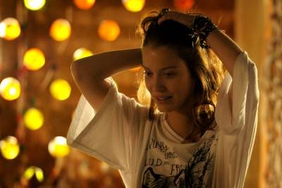 Nathalia Dill teve papel de destaque no grande sucesso Avenida Brasil (2012)