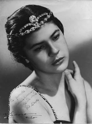 Crédito: Arquivo Pessoal. Foto do acervo pessoal da bailarina Gisèle Santoro.