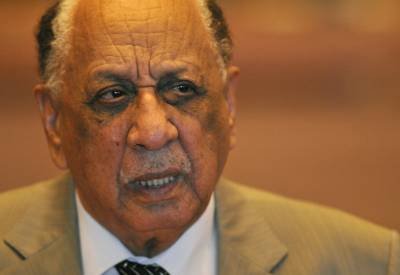 19/11/2014. Crédito: Antonio Cunha/CB/D.A Press. Brasil. Brasília - DF. Deputado distrital Benedito Domingos durante sessão plenária na Câmara Legislativa.