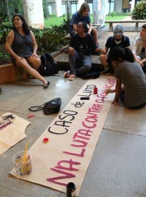11/03/2016 Cr&eacute;dito: Carlos Vieira/CB/D.A Press. Brasil. Bras&iacute;lia - DF. Estudantes da UNB fazem reuni&atilde;o sobre a morte da estudante de biologia, Louise Maria da Silva Ribeiro.