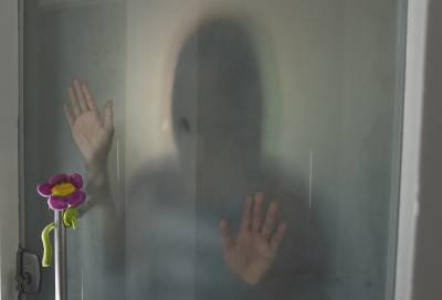 Dois homens suspeitos de violência doméstica são presos em Vicente Pires