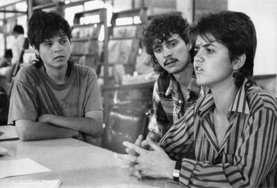 Livro revisita trajetória de Cássia Eller e debate legado da cantora