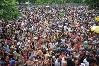 Artigo: Moralismo e moralidade